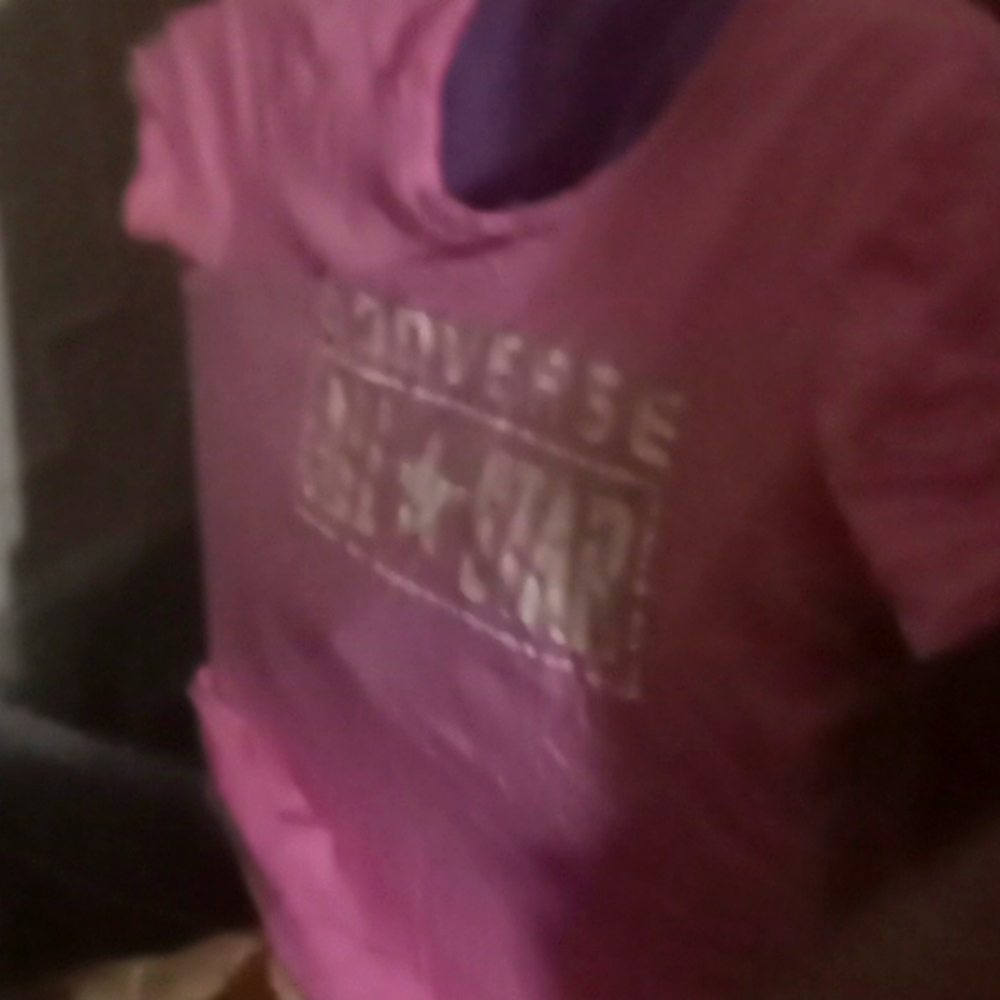 Ladies tshirt 👕 pink large size